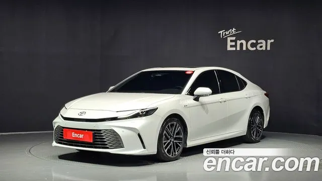 Фотография автомобиля — Toyota Camry XV80