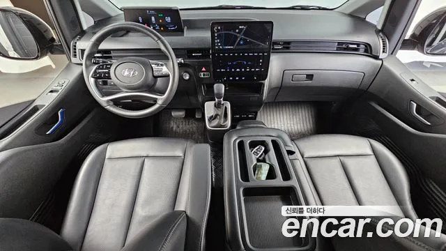 Hyundai Staria — Фото автомобиля 10