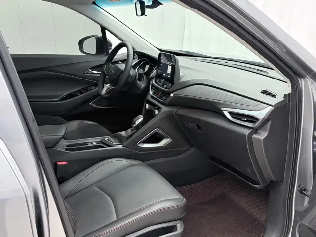 Chevrolet Orlando — Фото автомобиля 19