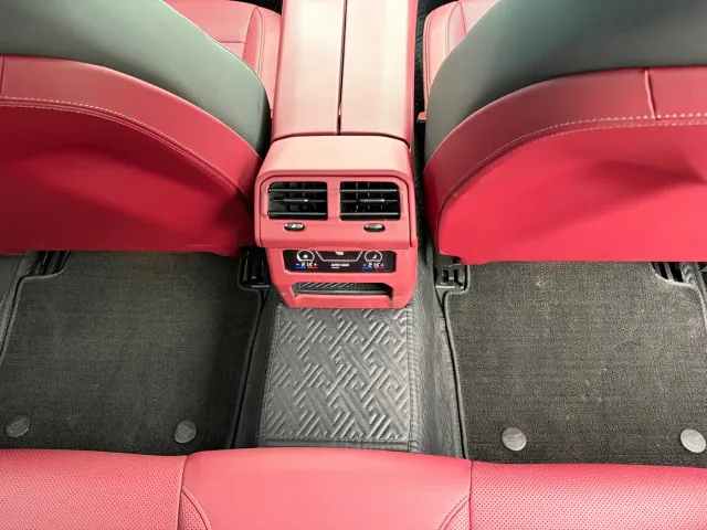 BMW 5 Series — Фото автомобиля 16