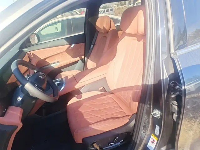 Changan CS75 Plus — Фото автомобиля 14