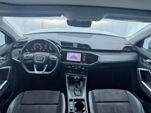 Audi Q3 — Фото автомобиля 12
