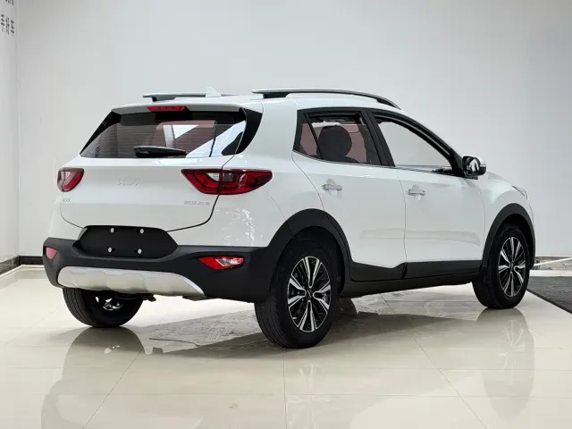Kia KX1 — Фото автомобиля 4