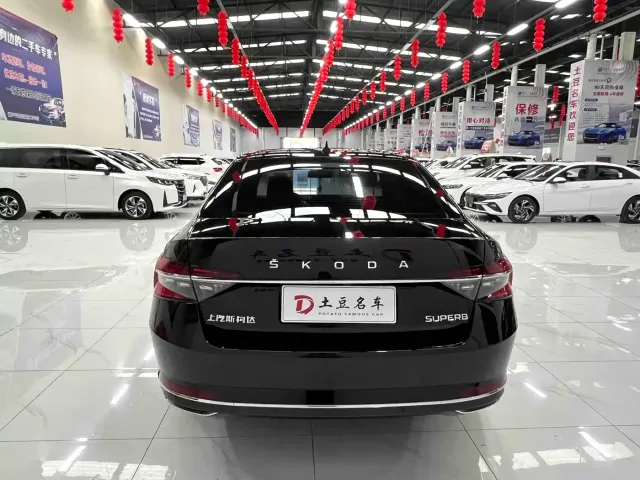Škoda Superb 2024 TSI280 DSG Premium Edition — Фото автомобиля 5