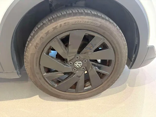 Volkswagen Tharu — Фото автомобиля 13
