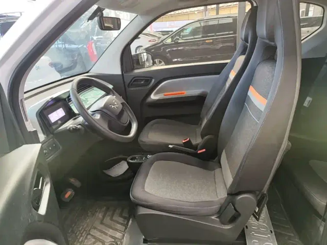 Wuling Hongguang Mini EV — Фото автомобиля 14