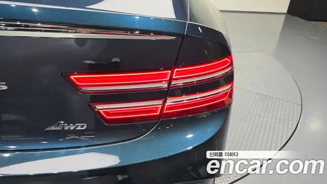 Genesis G80 Бензин 2.5 турбо AWD — Фото автомобиля 21