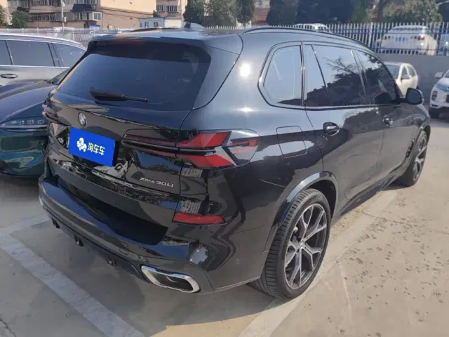 BMW X5 — Фото автомобиля 3