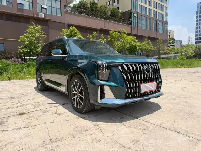 GAC Trumpchi GS8 — Фото автомобиля 2