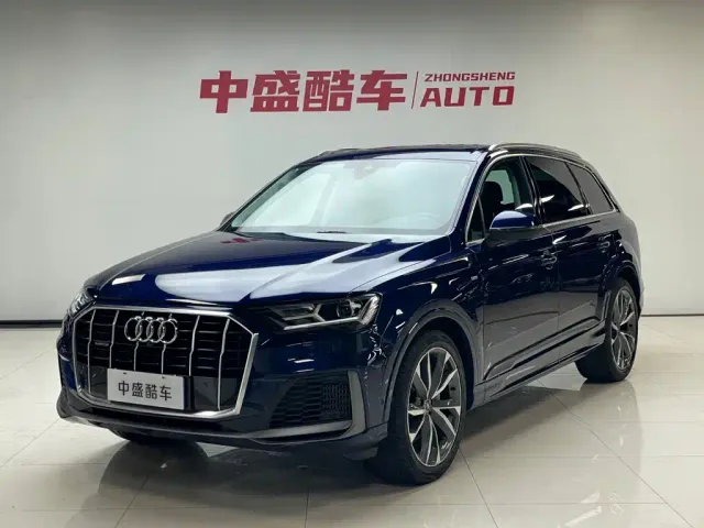 Фотография автомобиля — Audi Q7