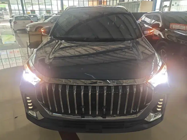 Jetour X90 — Фото автомобиля 2