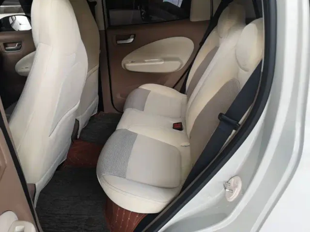 Wuling Hongguang Mini EV — Фото автомобиля 16