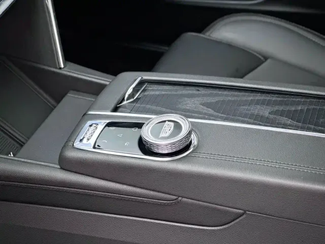 Cadillac CT6 — Фото автомобиля 10