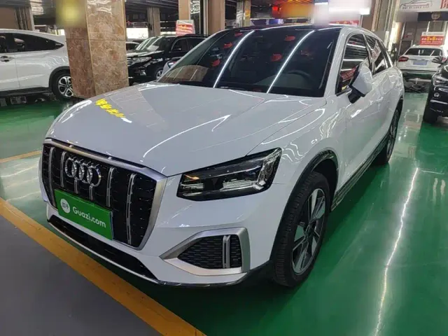 Фотография автомобиля — Audi Q2L