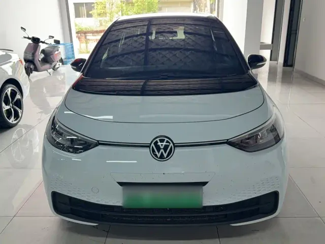 Volkswagen ID.3 — Фото автомобиля 7