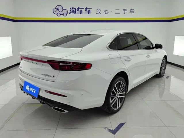 Geely Xingrui — Фото автомобиля 3