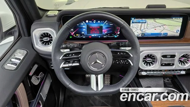 Mercedes-Benz G-Class — Фото автомобиля 11
