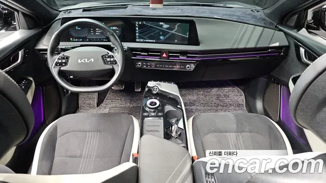 Kia EV6 — Фото автомобиля 6