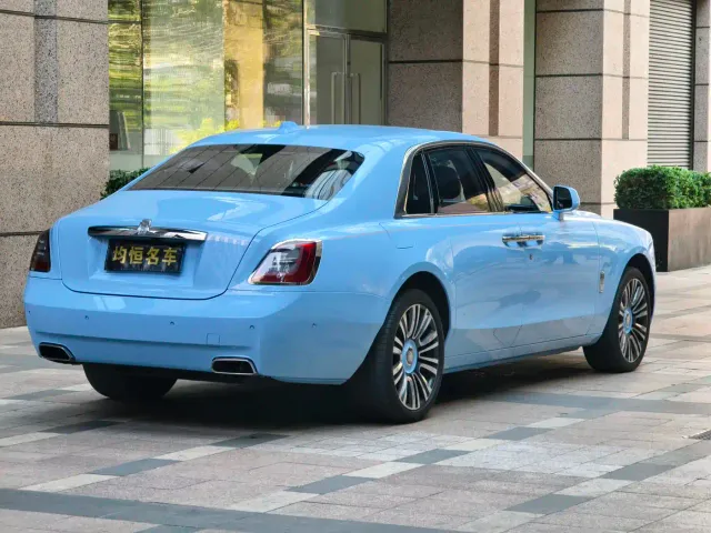 Rolls-Royce Ghost — Фото автомобиля 4