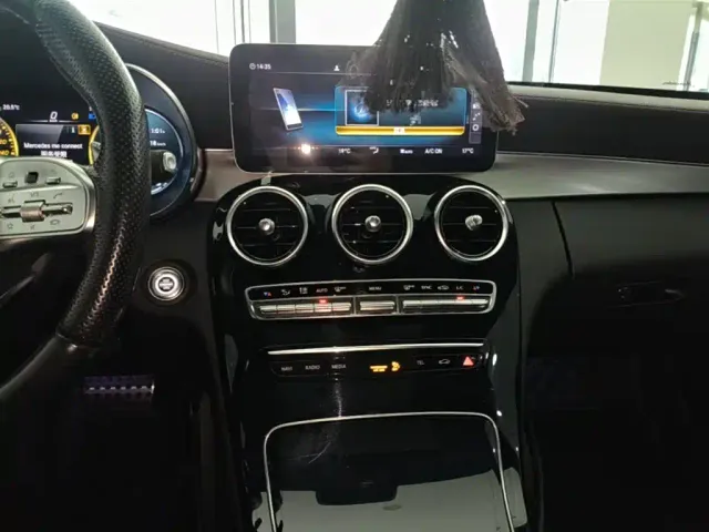 Mercedes-Benz C-Class AMG — Фото автомобиля 12