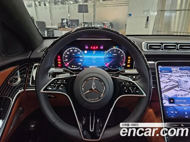 Mercedes-Benz S-Class — Фото автомобиля 8