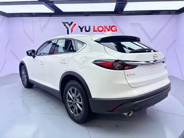 Mazda CX-4 — Фото автомобиля 5
