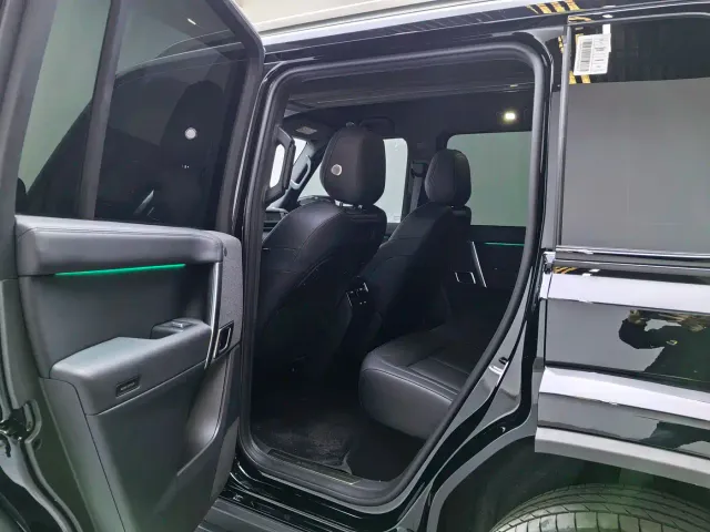iCAR V27 — Фото автомобиля 8