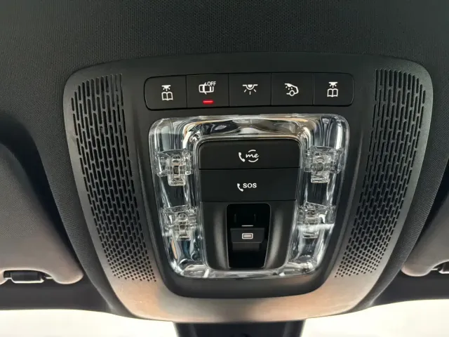 Mercedes-Benz GLB-Class — Фото автомобиля 13