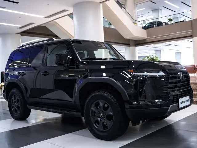 Lexus GX — Фото автомобиля 11