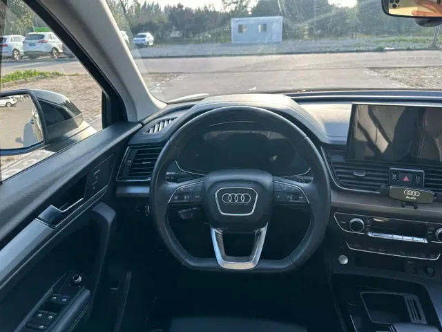 Audi Q5L — Фото автомобиля 20