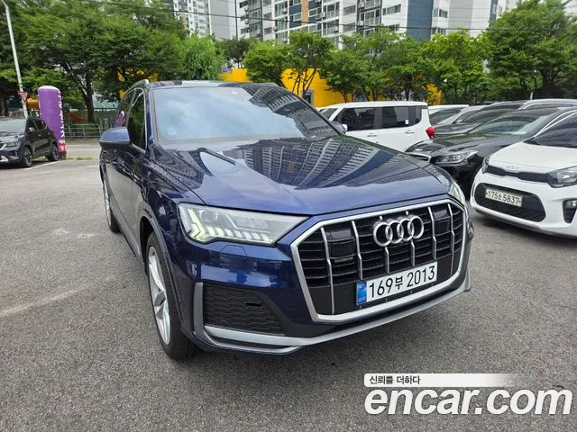 Audi Q7 45 TDI quattro Premium — Фото автомобиля 3