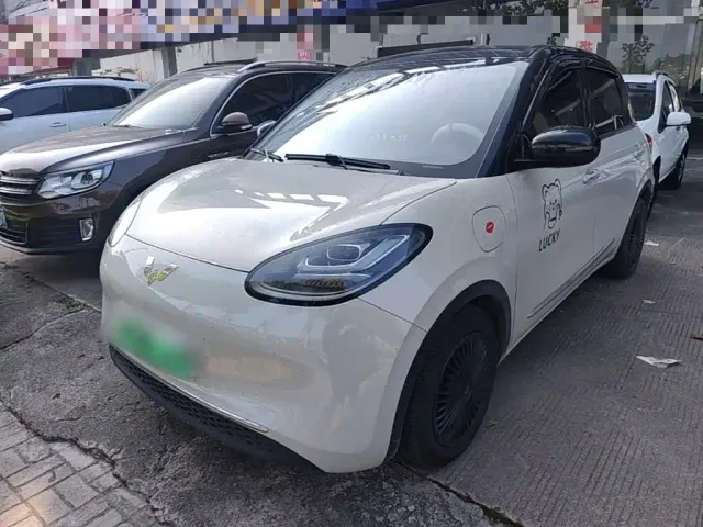 Фотография автомобиля — Wuling Bingo