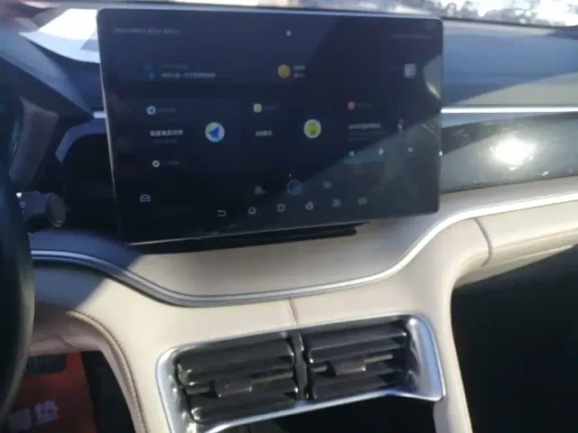 BYD Song PLUS — Фото автомобиля 12