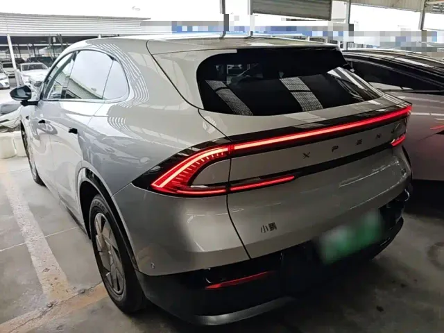 Xpeng G7 — Фото автомобиля 4
