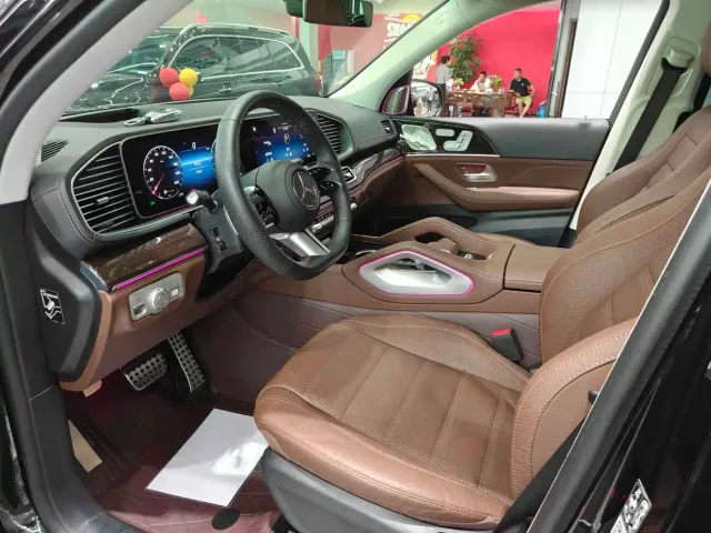 Mercedes-Benz GLS-Class — Фото автомобиля 9