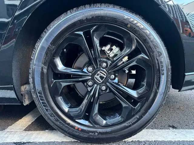 Honda Accord — Фото автомобиля 14