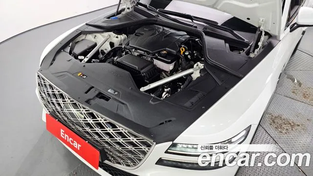 Genesis G80 Бензин 2.5 турбо 2WD — Фото автомобиля 6