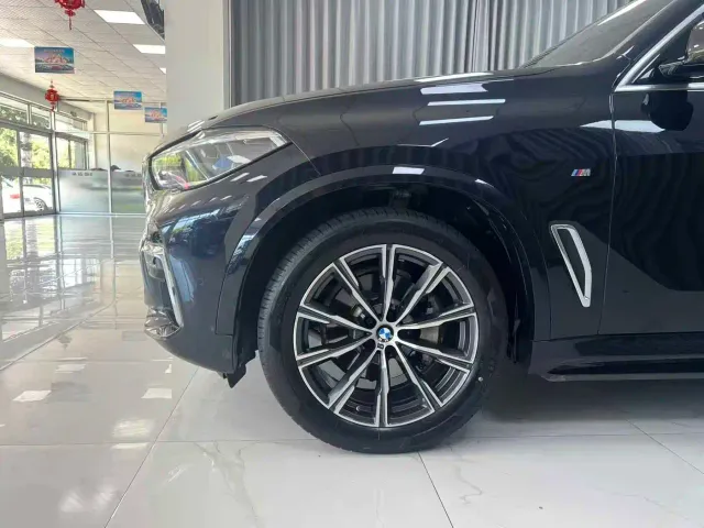 BMW X5 — Фото автомобиля 19