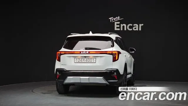 Kia Seltos Бензин 1.6 турбо 2WD — Фото автомобиля 4