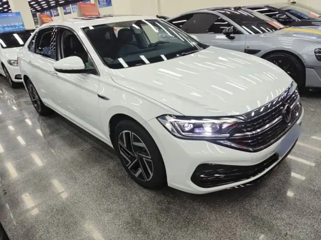Volkswagen Sagitar — Фото автомобиля 3