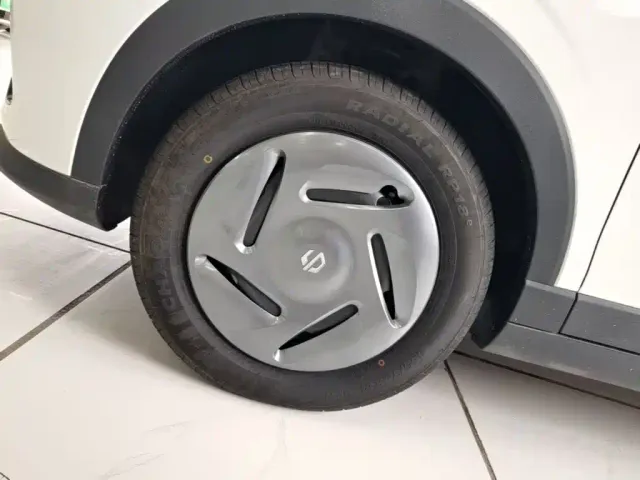 Leapmotor T03 — Фото автомобиля 22