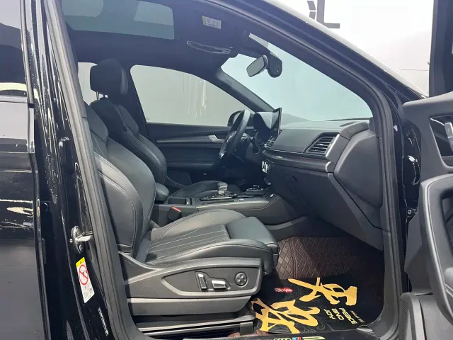 Audi Q5L — Фото автомобиля 14