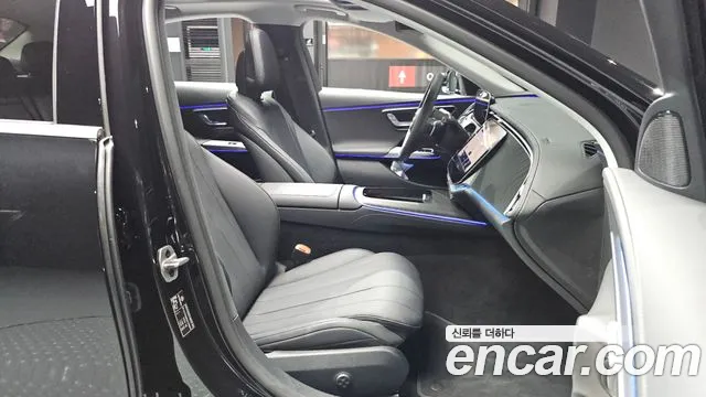 Mercedes-Benz E-Class W214 — Фото автомобиля 18