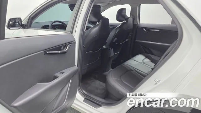 Kia Niro The All New — Фото автомобиля 17