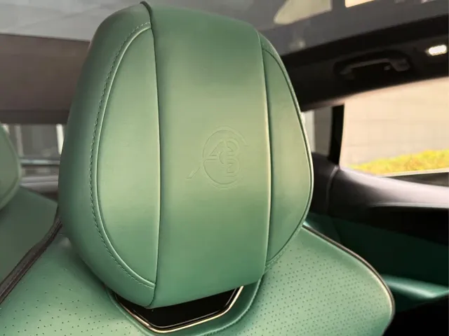 Lotus Eletre — Фото автомобиля 20
