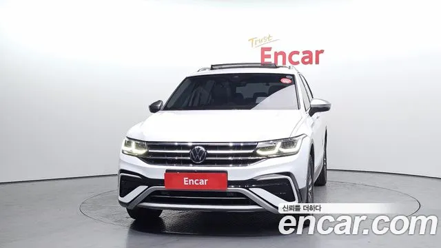Volkswagen Tiguan — Фото автомобиля 3