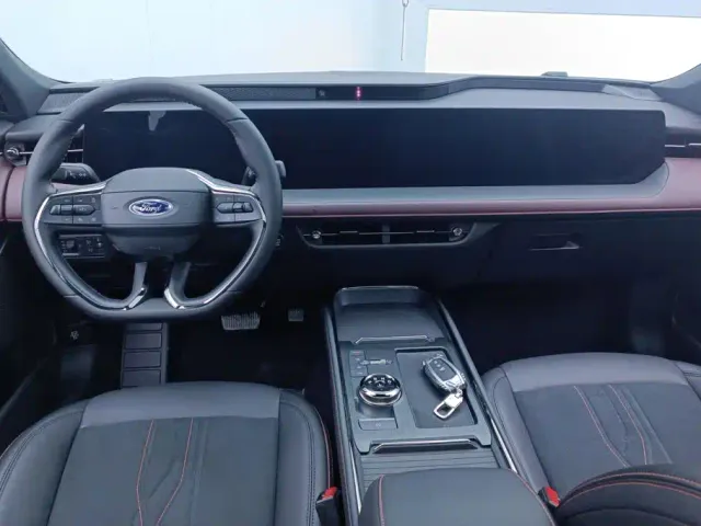 Ford Mondeo — Фото автомобиля 11