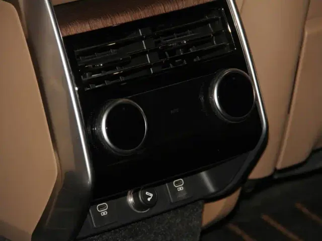 Land Rover Range Rover — Фото автомобиля 22