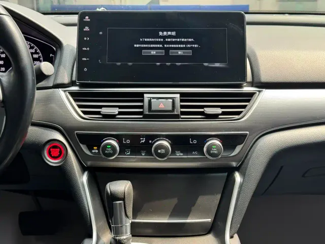 Honda Accord — Фото автомобиля 11