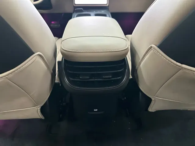 Nio ET5 Touring — Фото автомобиля 19